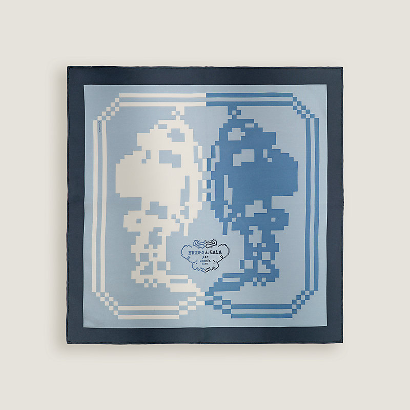 Brides de Gala Pixel pocket square 45 - Blue | Hermès Australia